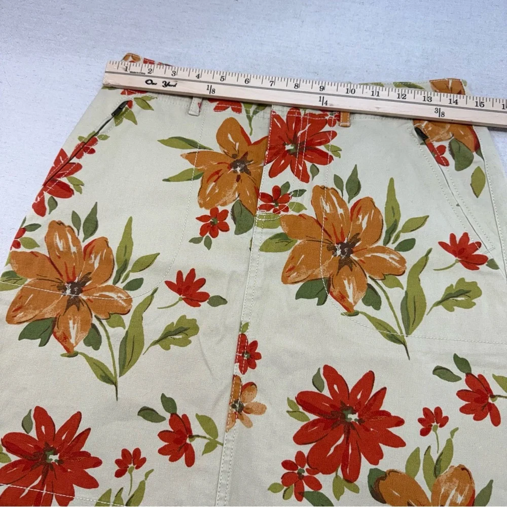 Eddie Bauer Stretch Floral Mini Skirt - Cream, Orange, and Green - Size 4P NWOT